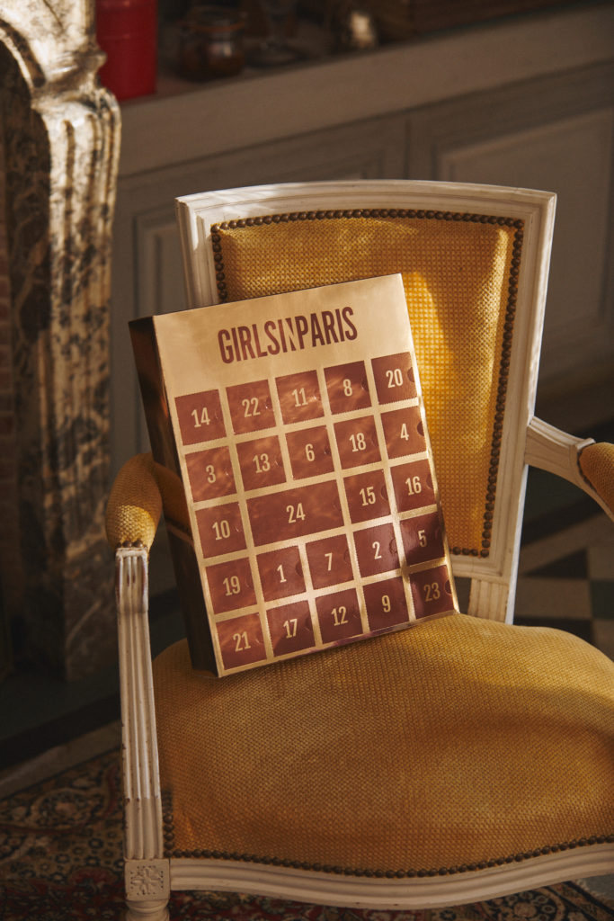 Girls In Paris Calendrier